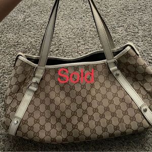 GUCCI Medium Abbey Tote